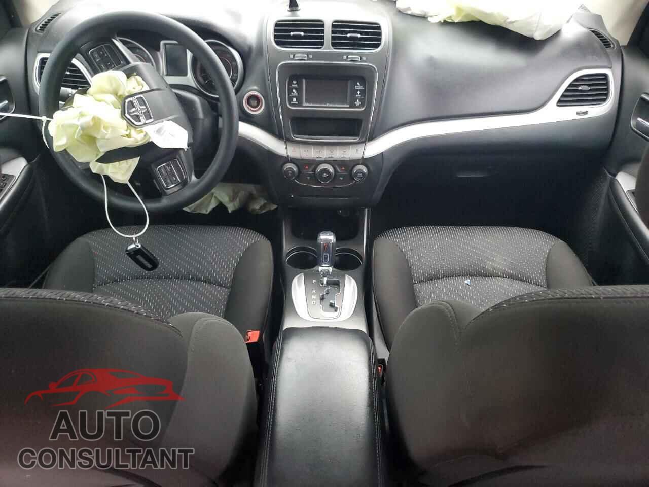 DODGE JOURNEY 2019 - 3C4PDCBB3KT701673