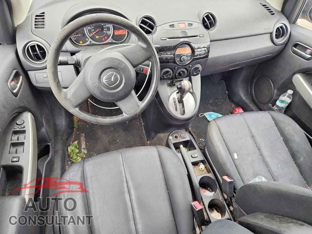 MAZDA 2 2013 - JM1DE1KY8D0158992