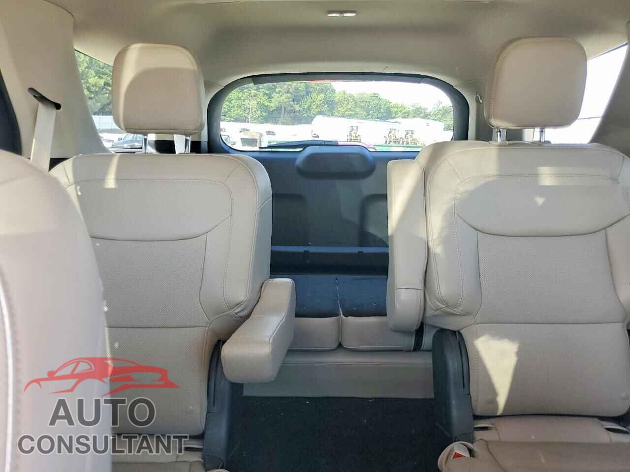 FORD EXPLORER 2023 - 1FMSK7FH2PGA82870