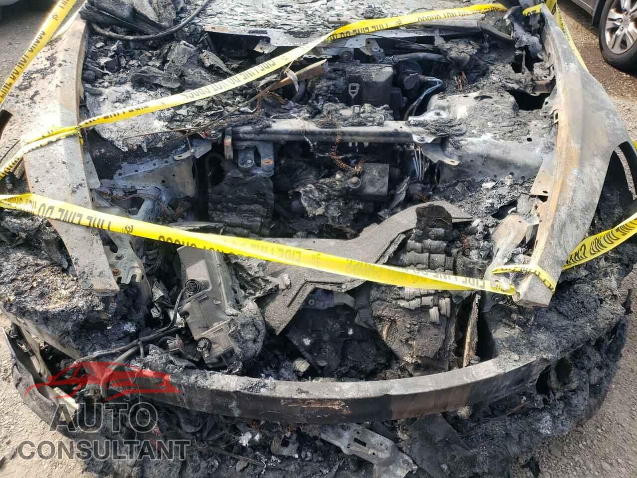 TESLA MODEL 3 2018 - 5YJ3E1EB3JF104855