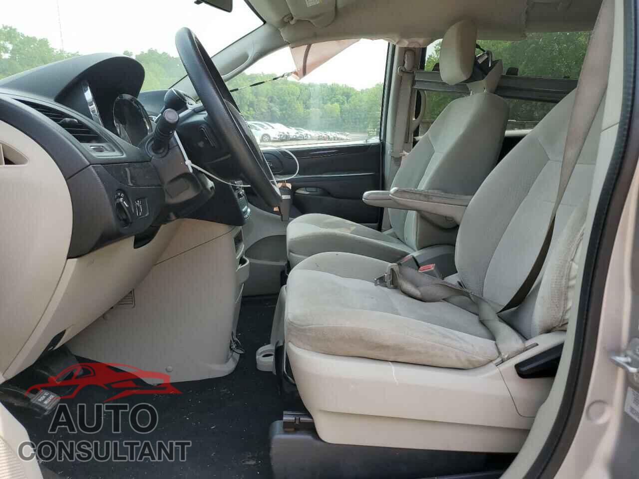 DODGE CARAVAN 2015 - 2C4RDGBG9FR723696
