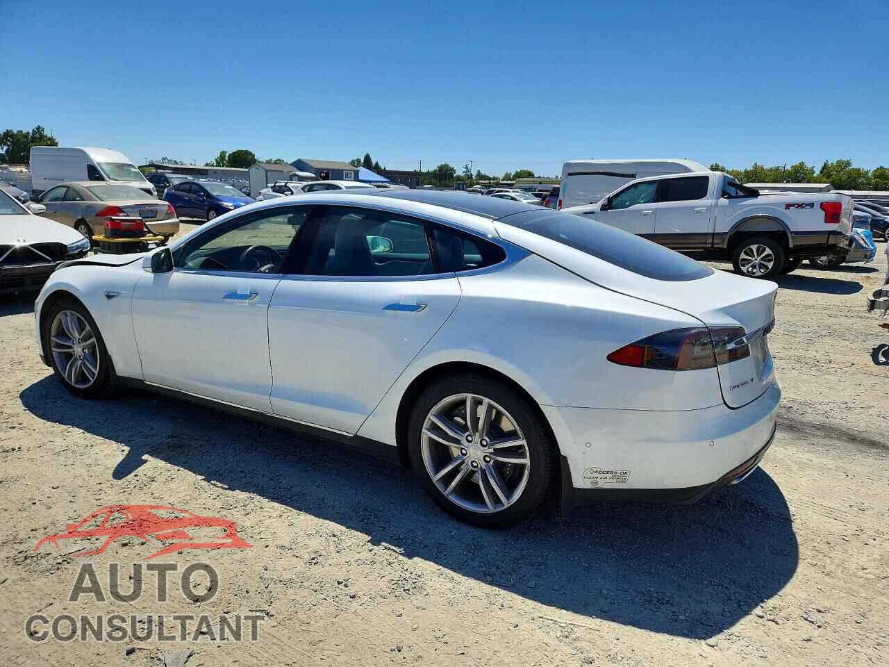 TESLA MODEL S 2015 - 5YJSA1S10FF099415