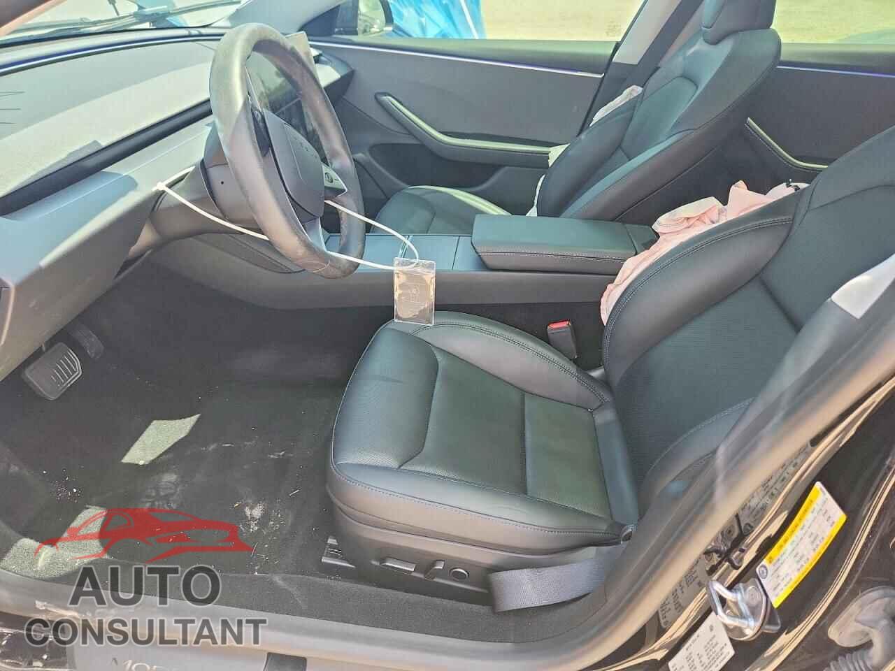 TESLA MODEL 3 2025 - 5YJ3E1EA2SF985055