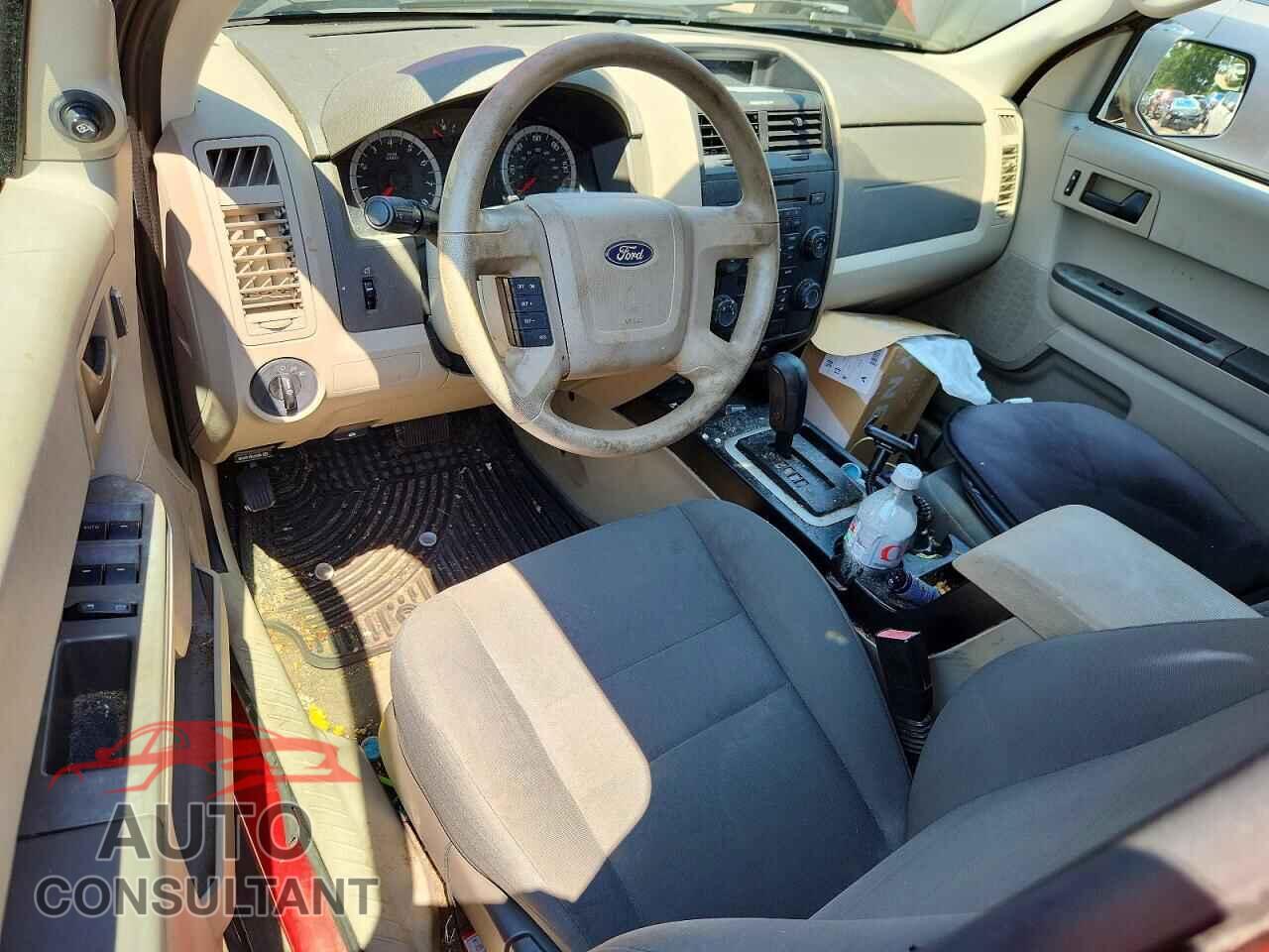 FORD ESCAPE 2010 - 1FMCU0C76AKC27818