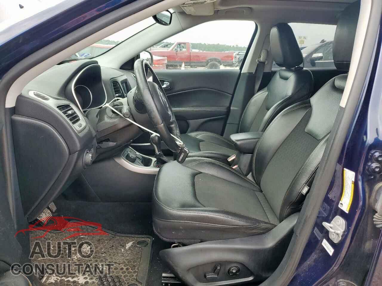 JEEP COMPASS 2018 - 3C4NJDBB2JT313550