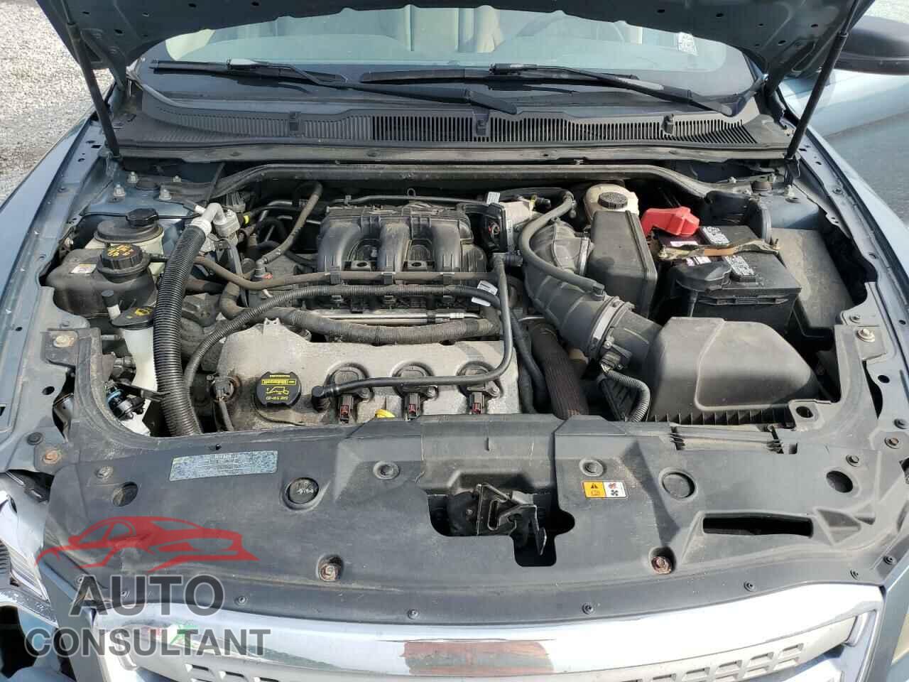 FORD TAURUS 2010 - 1FAHP2DW9AG133539