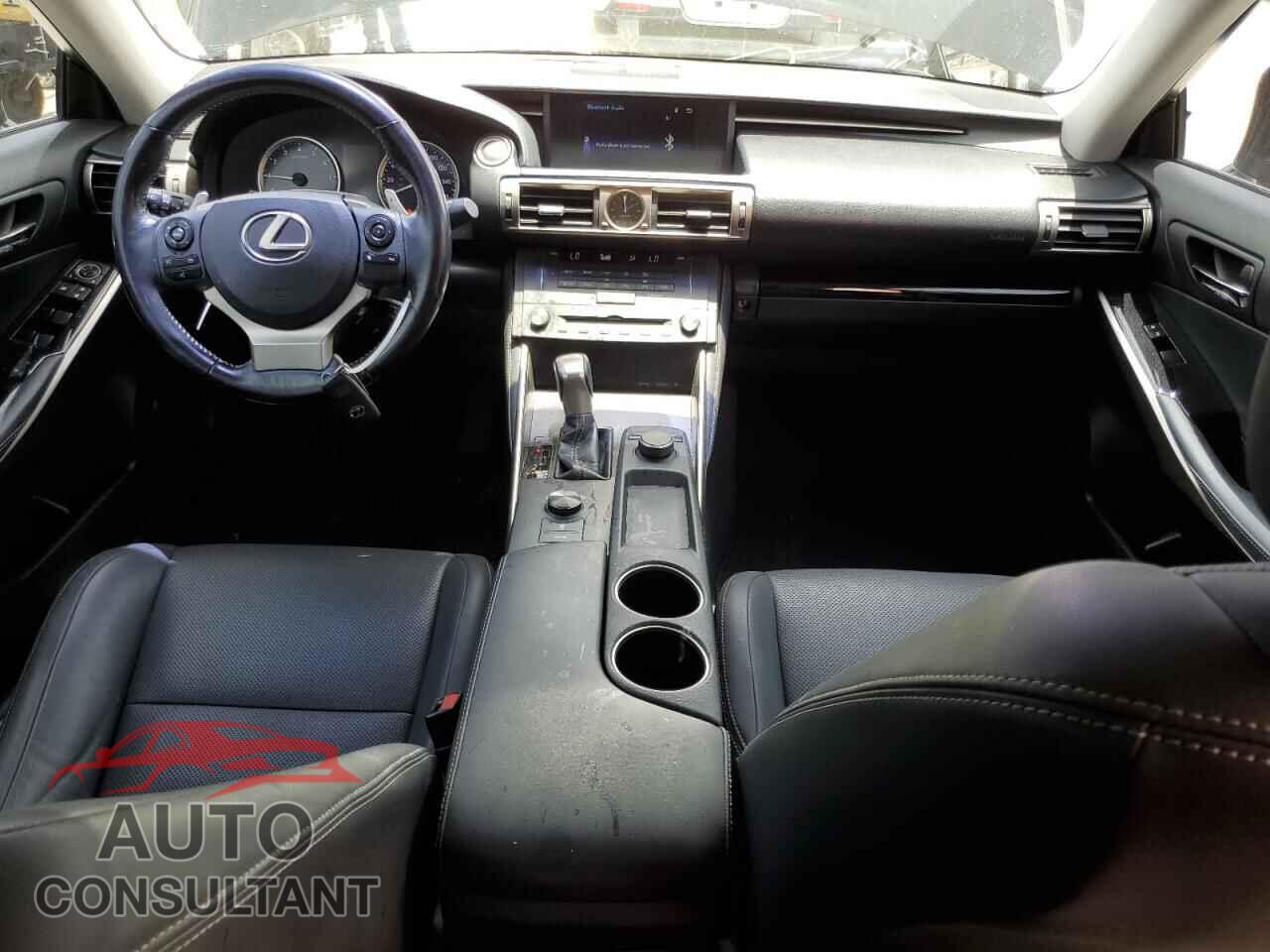 LEXUS IS 2015 - JTHBF1D21F5070352