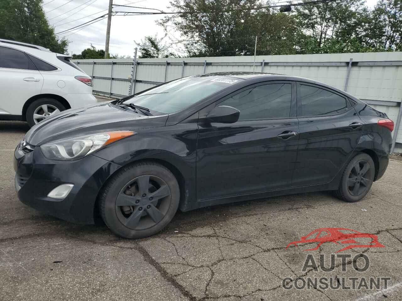 HYUNDAI ELANTRA 2013 - 5NPDH4AE9DH320339
