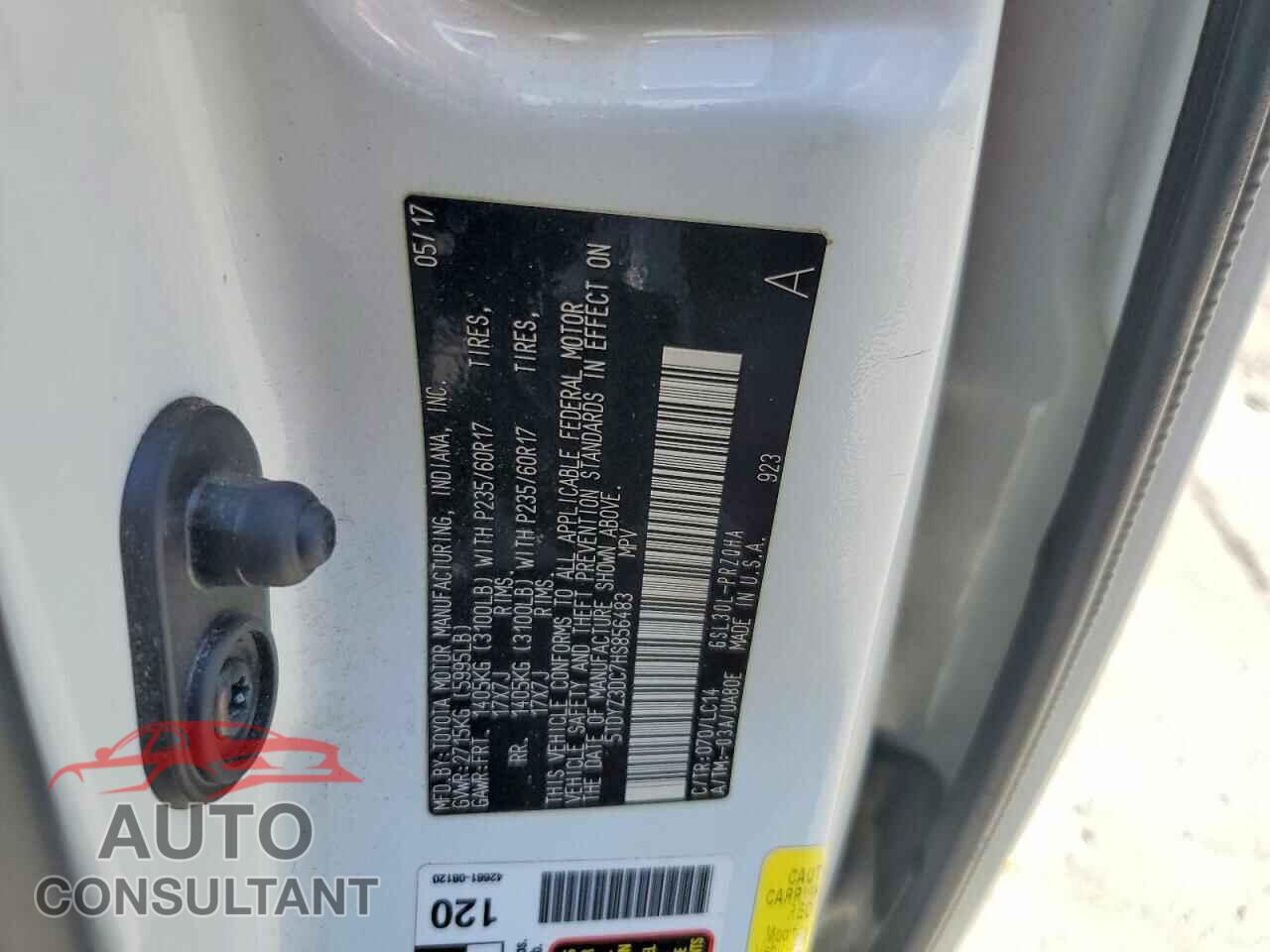 TOYOTA SIENNA 2017 - 5TDYZ3DC7HS856483