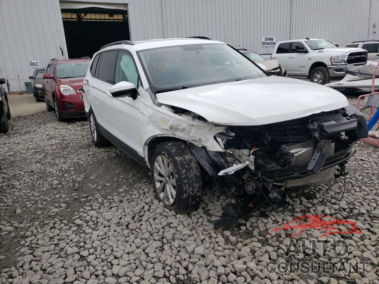 VOLKSWAGEN TIGUAN 2018 - 3VV0B7AX3JM014182