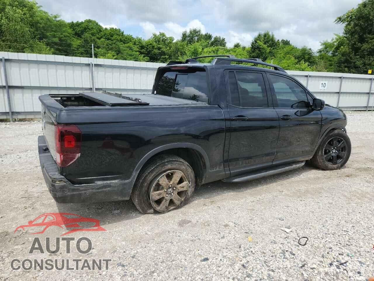 HONDA RIDGELINE 2017 - 5FPYK3F82HB026499