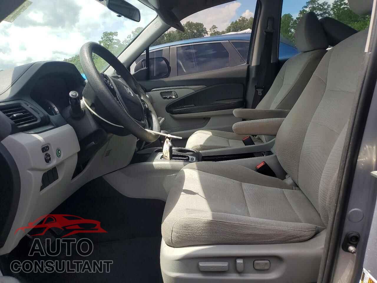 HONDA PILOT 2016 - 5FNYF5H32GB009128