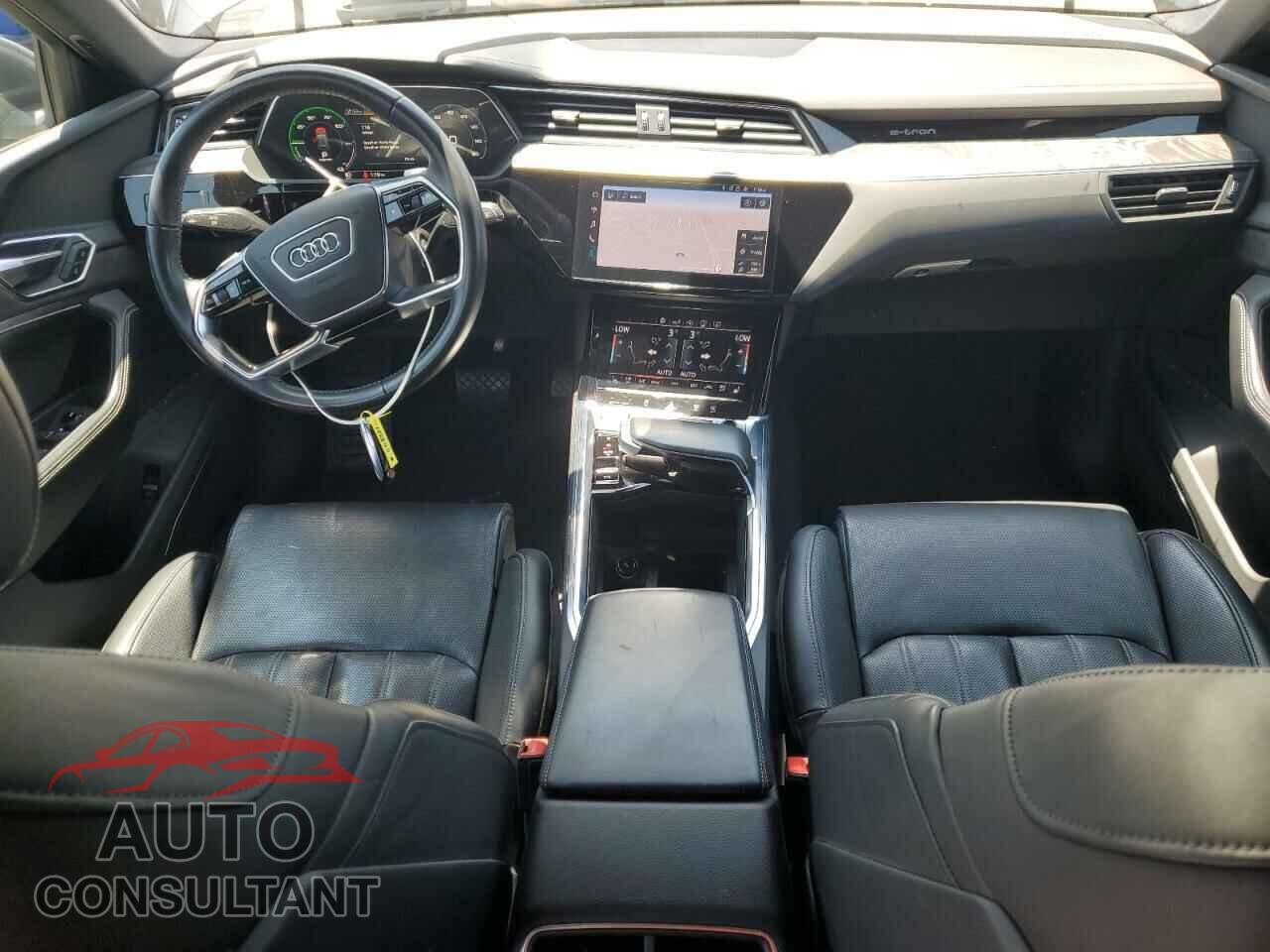 AUDI E-TRON 2019 - WA1VAAGE9KB008321