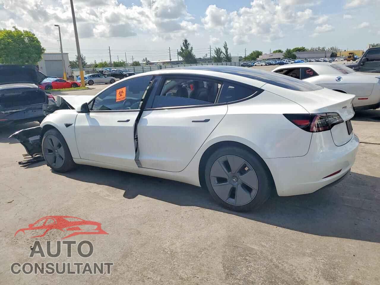 TESLA MODEL 3 2023 - 5YJ3E1EA7PF401496