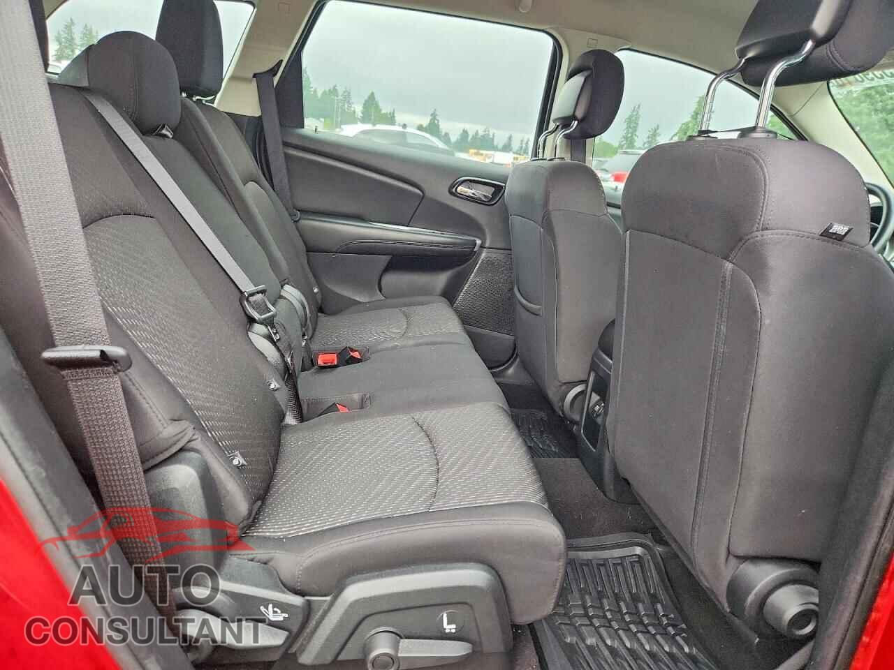DODGE JOURNEY 2013 - 3C4PDCAB5DT710007