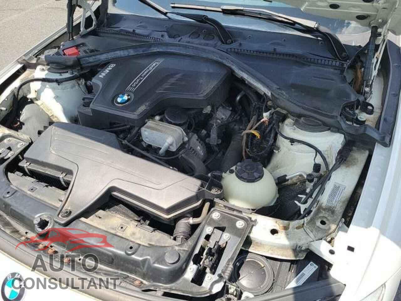 BMW 3 SERIES 2013 - WBA3C3C5XDF982665