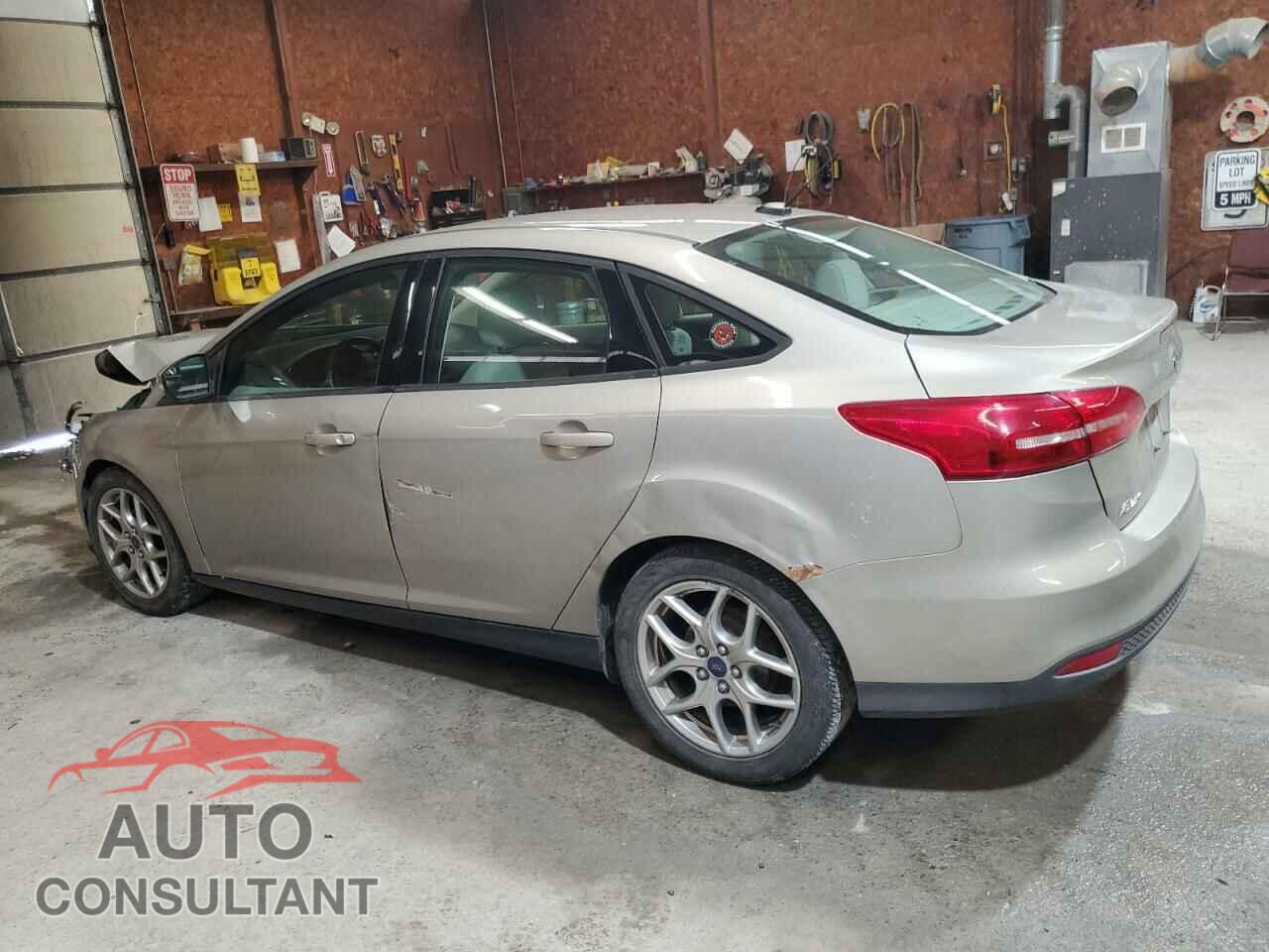 FORD FOCUS 2015 - 1FADP3F25FL279451