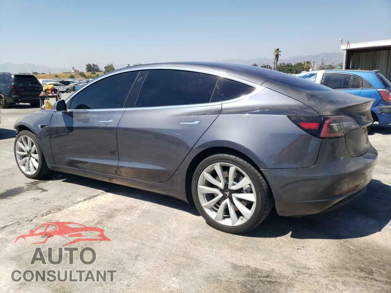 TESLA MODEL 3 2018 - 5YJ3E1EA8JF009442