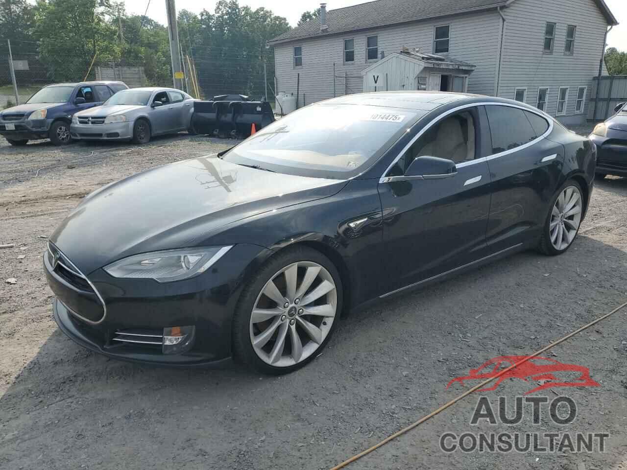 TESLA MODEL S 2012 - 5YJSA1DP0CFS00059