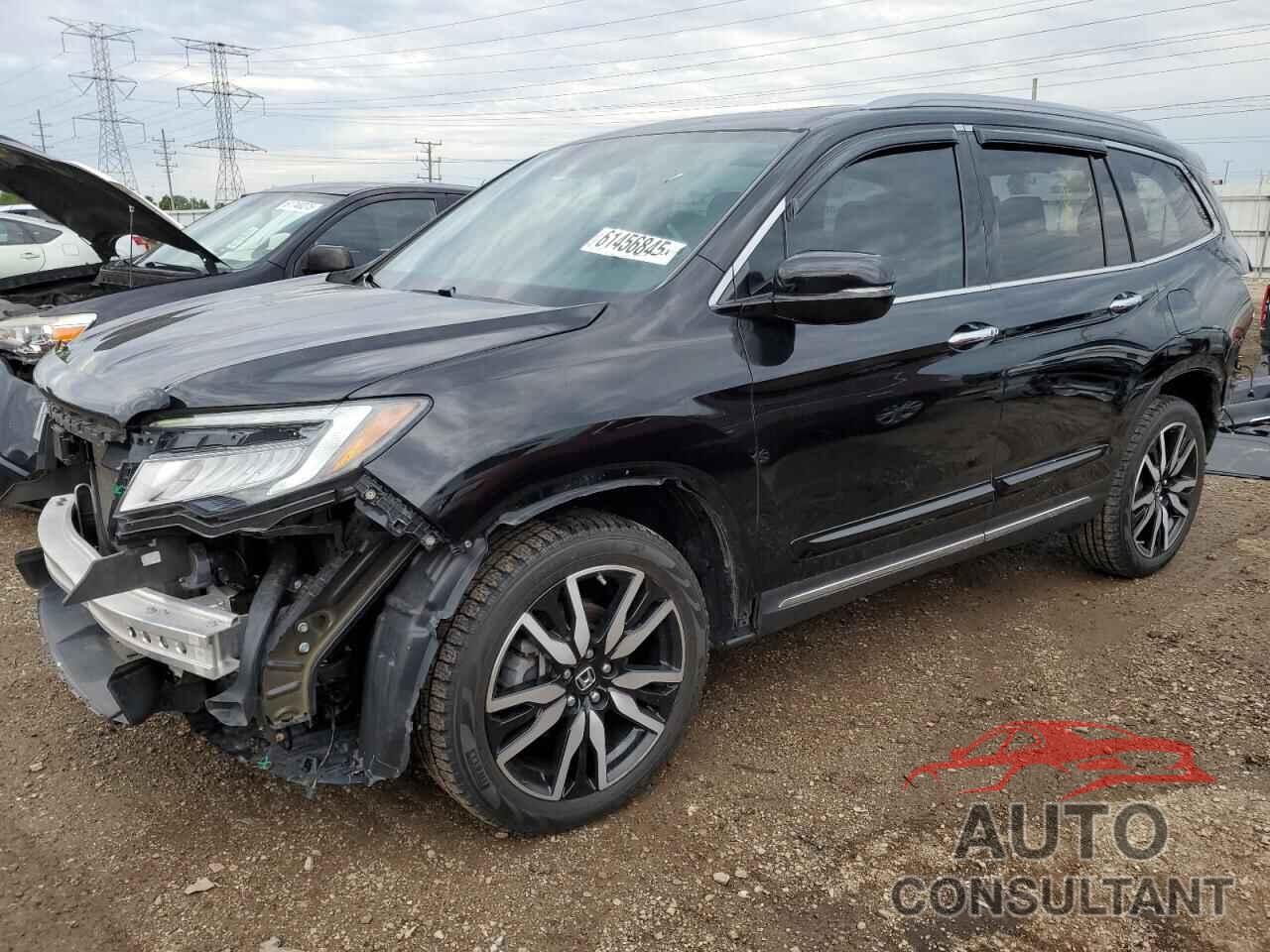HONDA PILOT 2019 - 5FNYF6H69KB047786