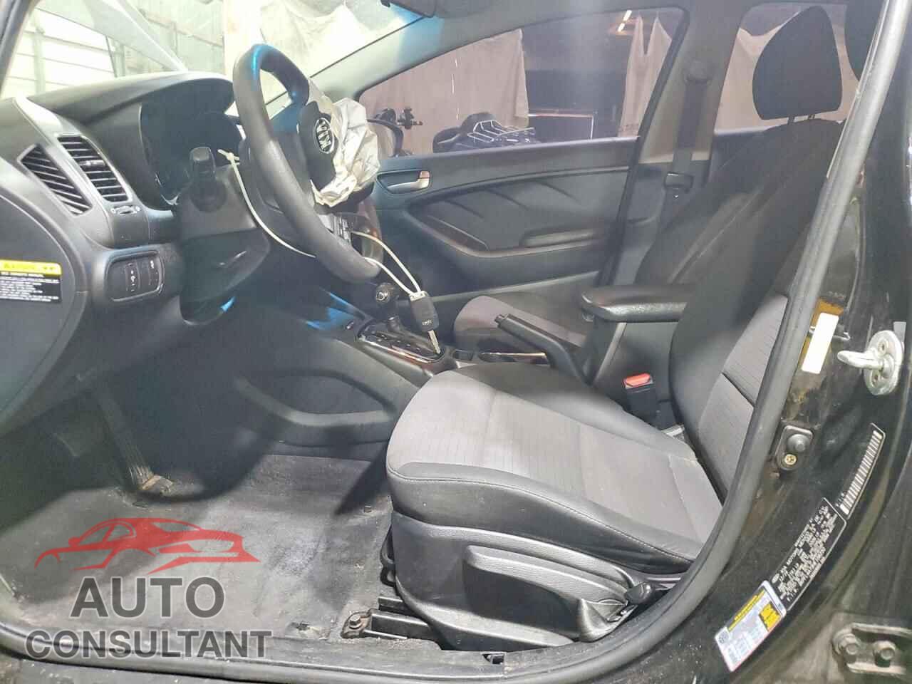 KIA FORTE 2017 - 3KPFL4A73HE108250