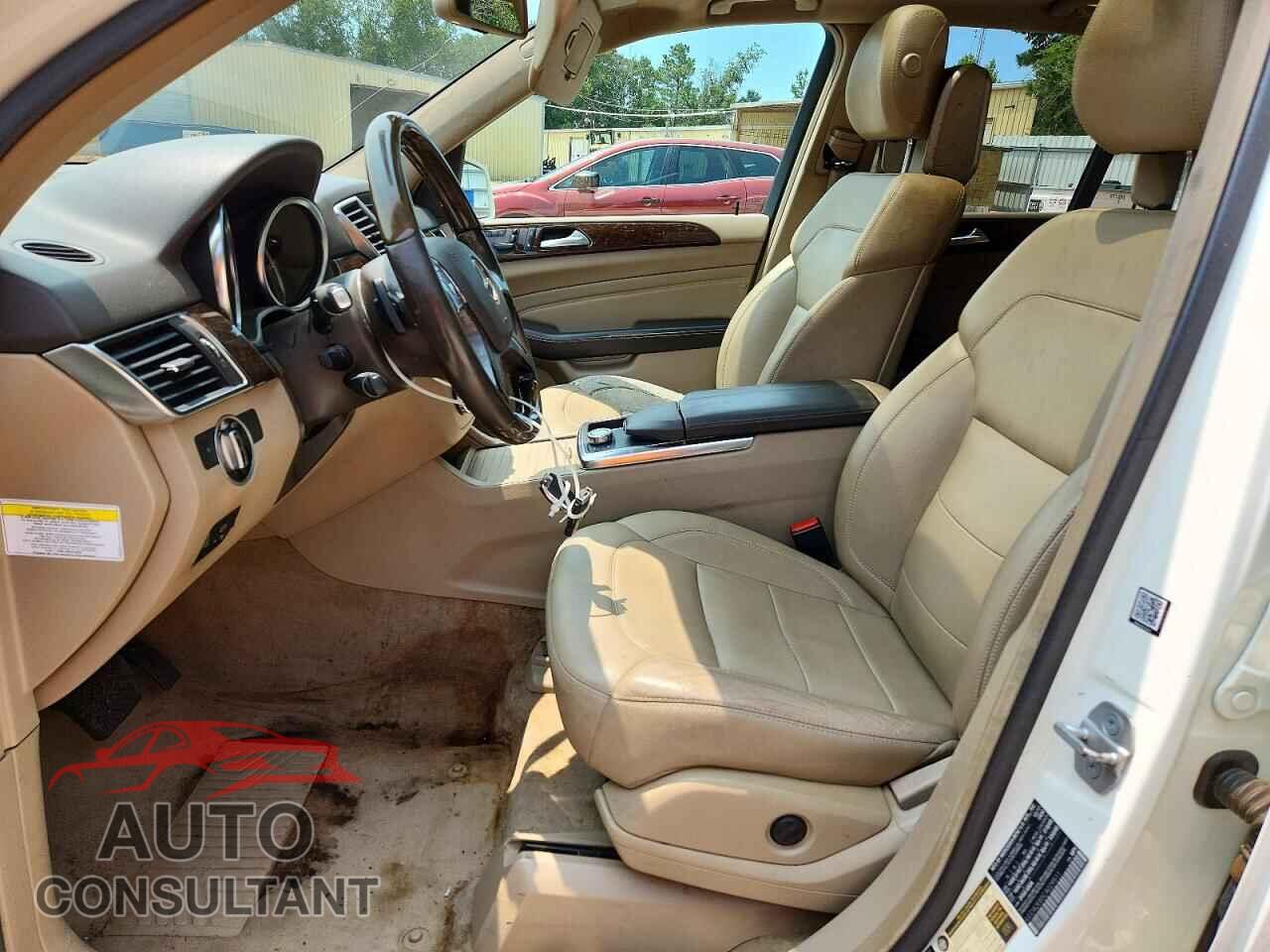 MERCEDES-BENZ M-CLASS 2012 - 4JGDA2EB5CA029511