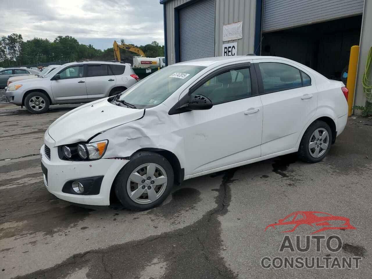 CHEVROLET SONIC 2016 - 1G1JA5SG0G4111801