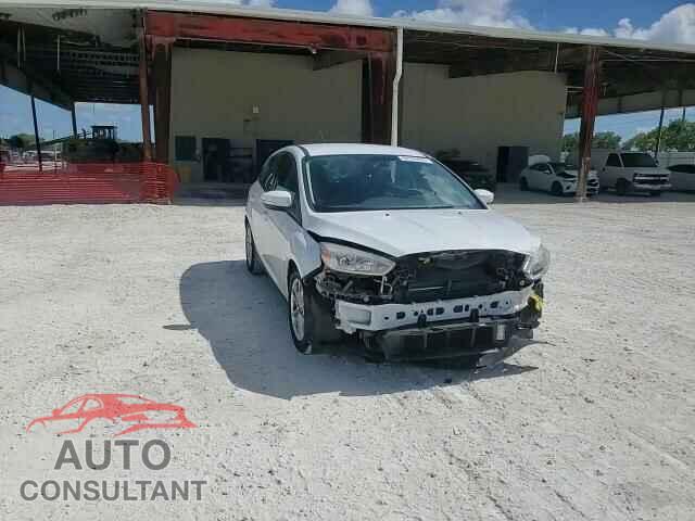 FORD FOCUS 2015 - 1FADP3K22FL382011