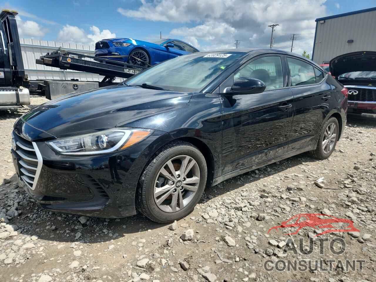 HYUNDAI ELANTRA 2018 - KMHD84LF7JU572089