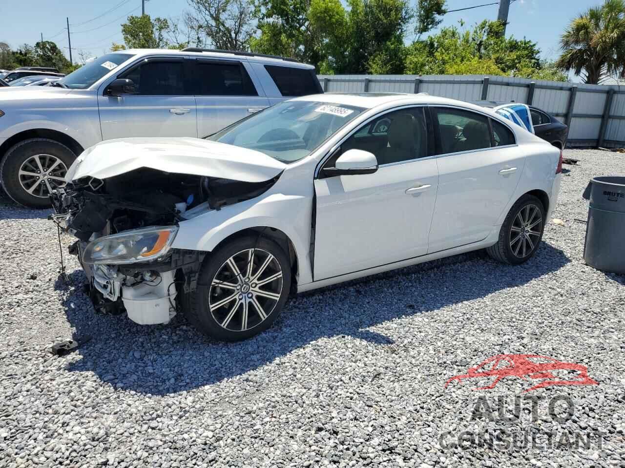VOLVO S60 2017 - LYV402HK6HB128311