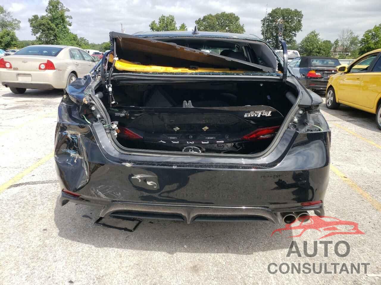 TOYOTA CAMRY 2019 - 4T1B11HK8KU217305