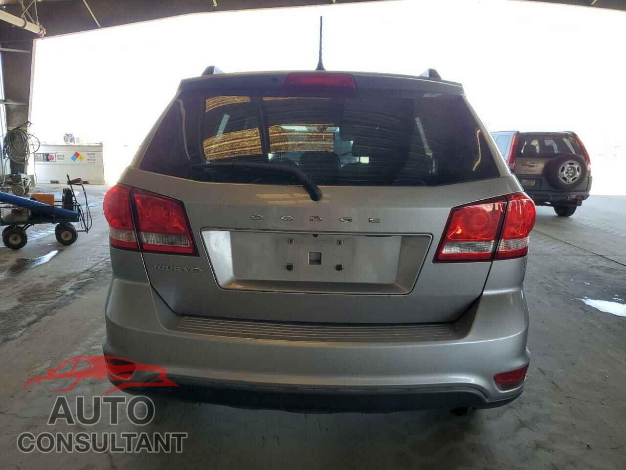DODGE JOURNEY 2017 - 3C4PDCBB2HT528527