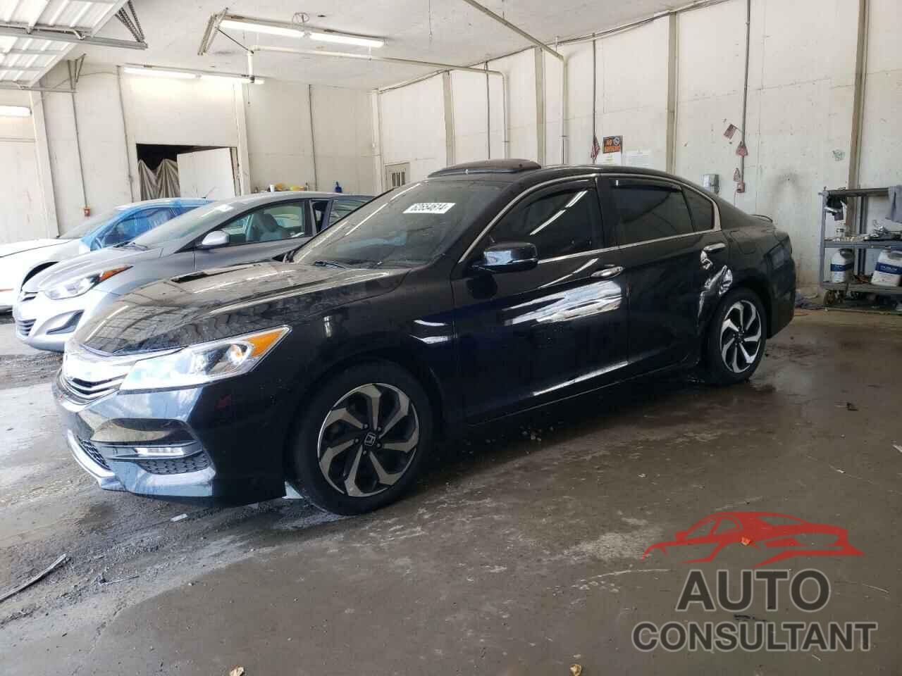 HONDA ACCORD 2017 - 1HGCR3F84HA040171