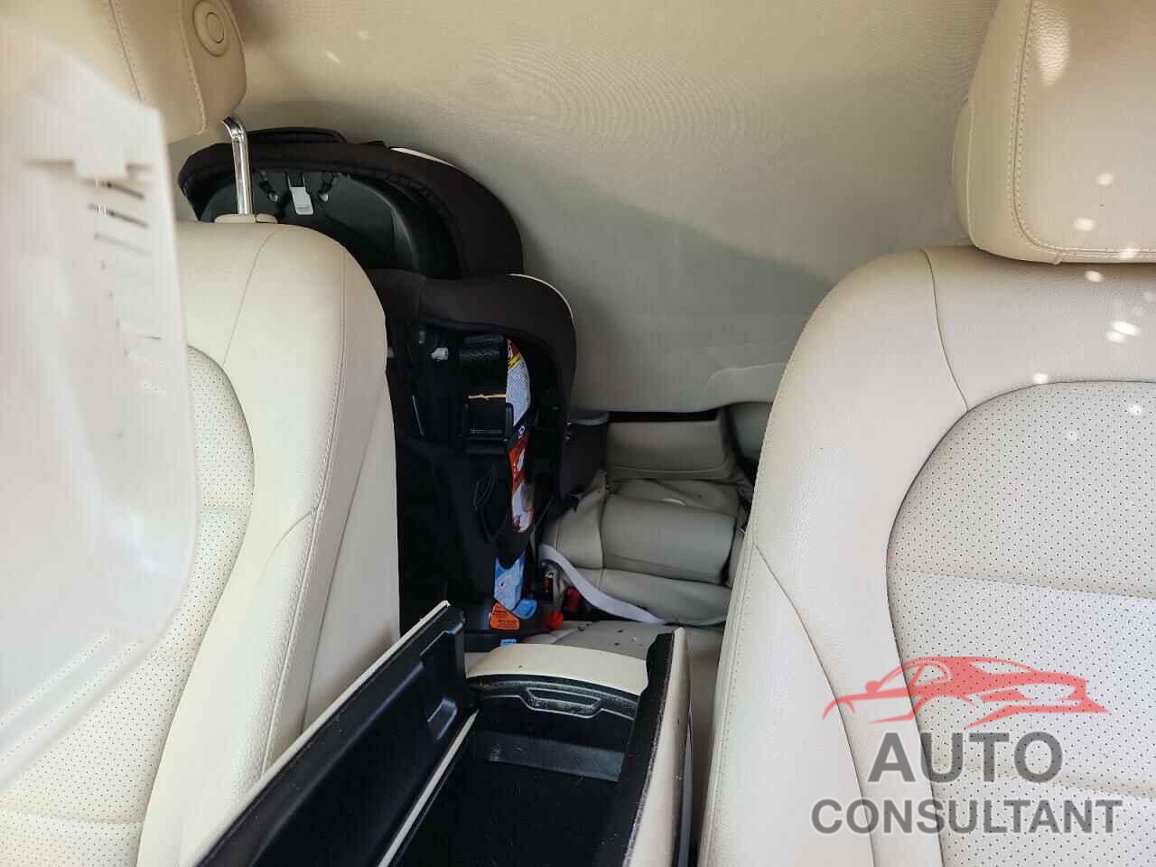 MERCEDES-BENZ GLC-CLASS 2016 - WDC0G4KB1GF090648