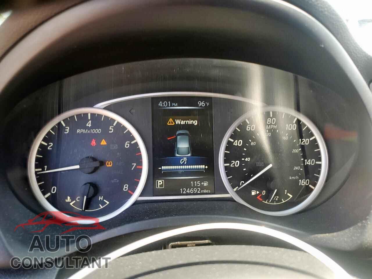 NISSAN SENTRA 2017 - 3N1AB7AP5HL642010