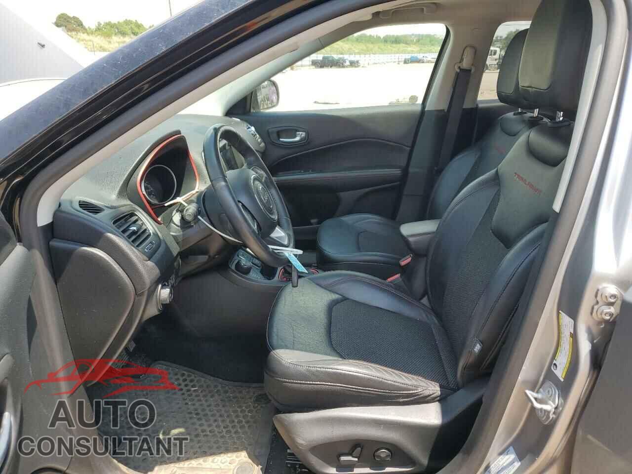 JEEP COMPASS 2017 - 3C4NJDDB1HT646751