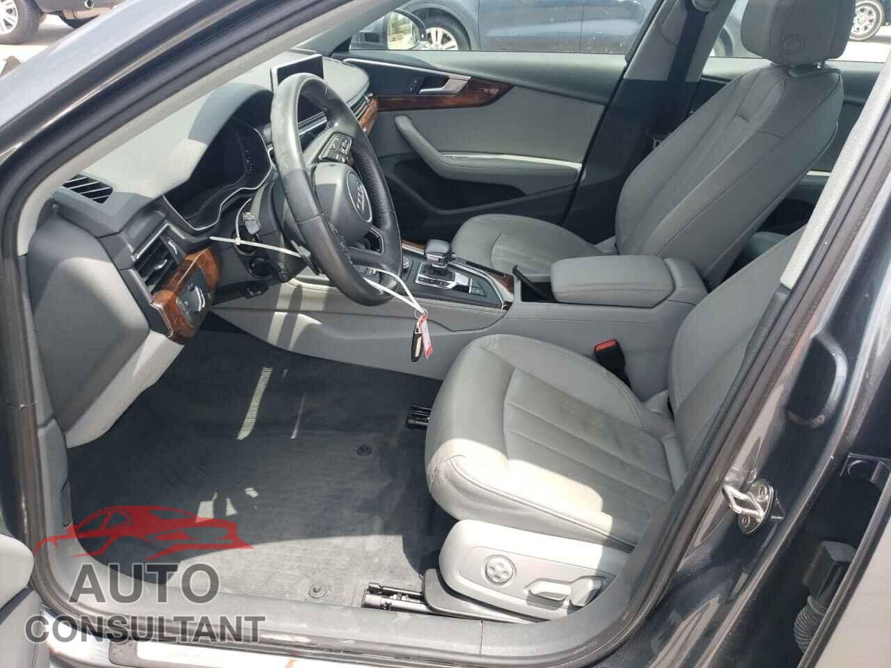 AUDI A4 2019 - WAUENAF47KN002032