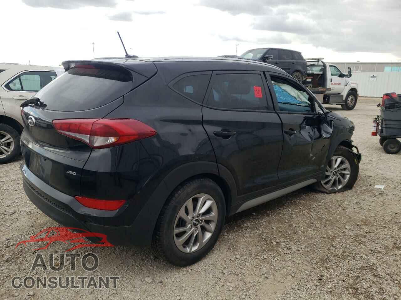 HYUNDAI TUCSON 2017 - KM8J3CA49HU463673
