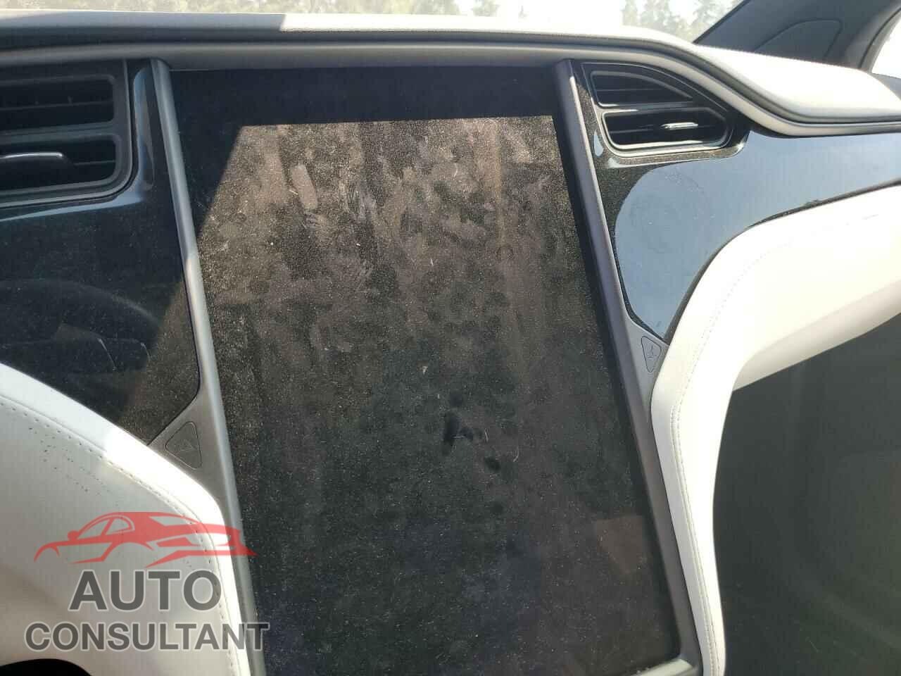 TESLA MODEL X 2019 - 5YJXCBE29KF207177