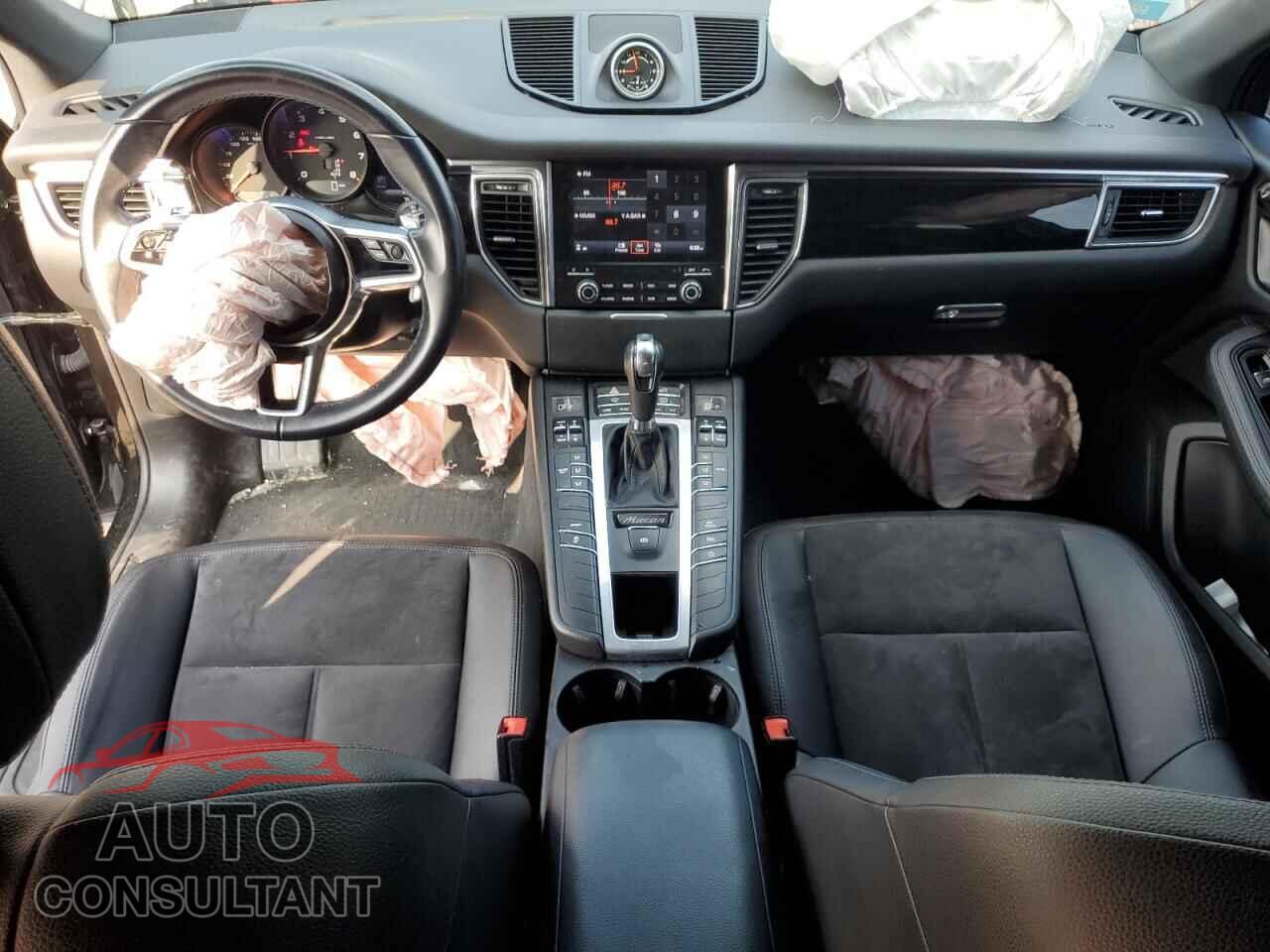 PORSCHE MACAN 2018 - WP1AA2A57JLB06113