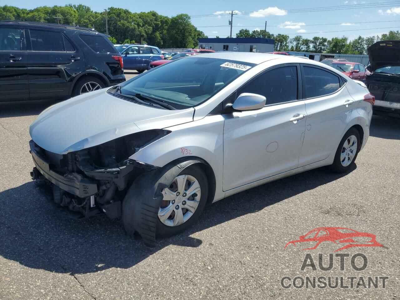 HYUNDAI ELANTRA 2016 - KMHDH4AE1GU512408