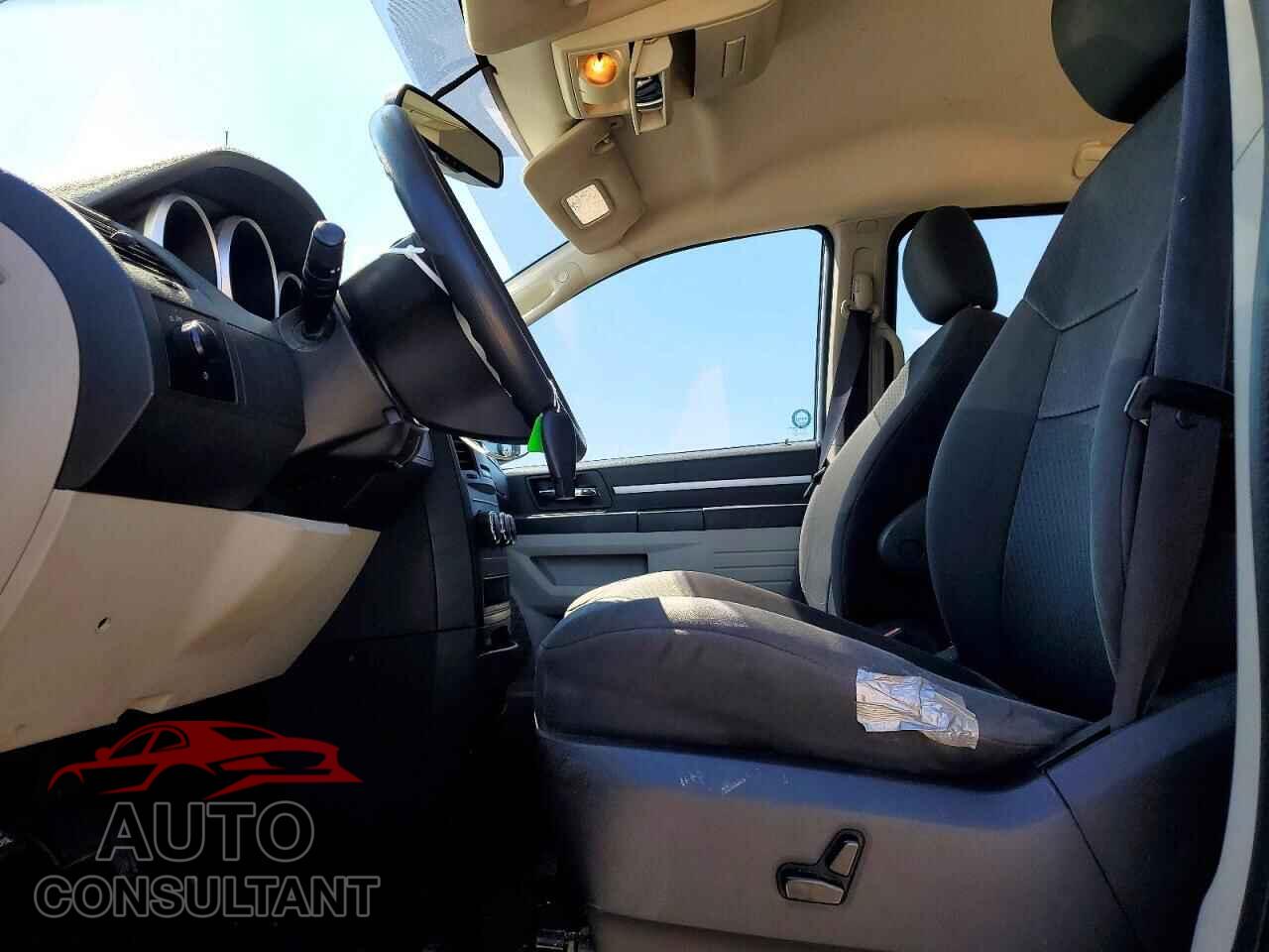 DODGE CARAVAN 2010 - 2D4RN4DE9AR166890