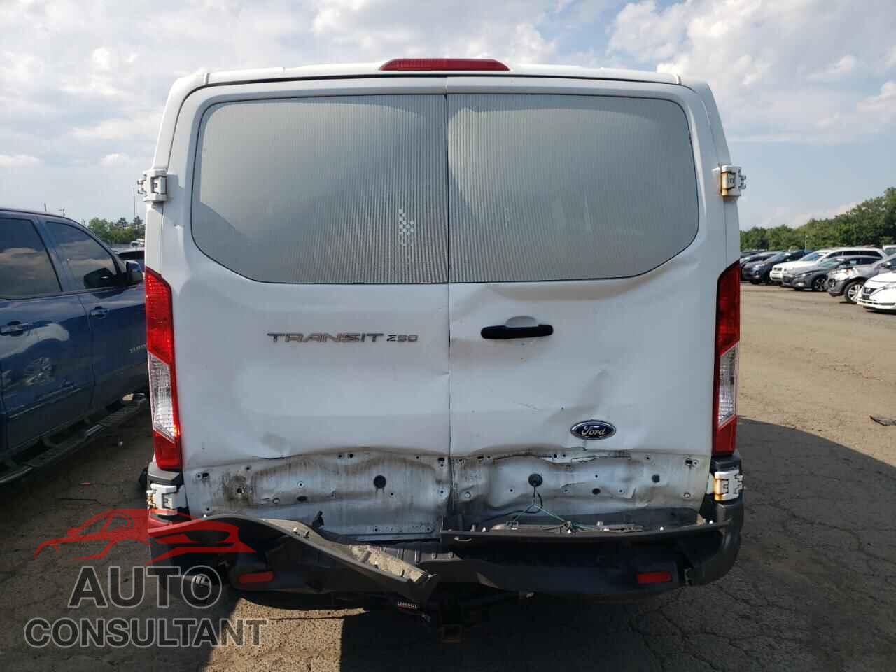 FORD TRANSIT 2016 - 1FTYR1ZM2GKB36214
