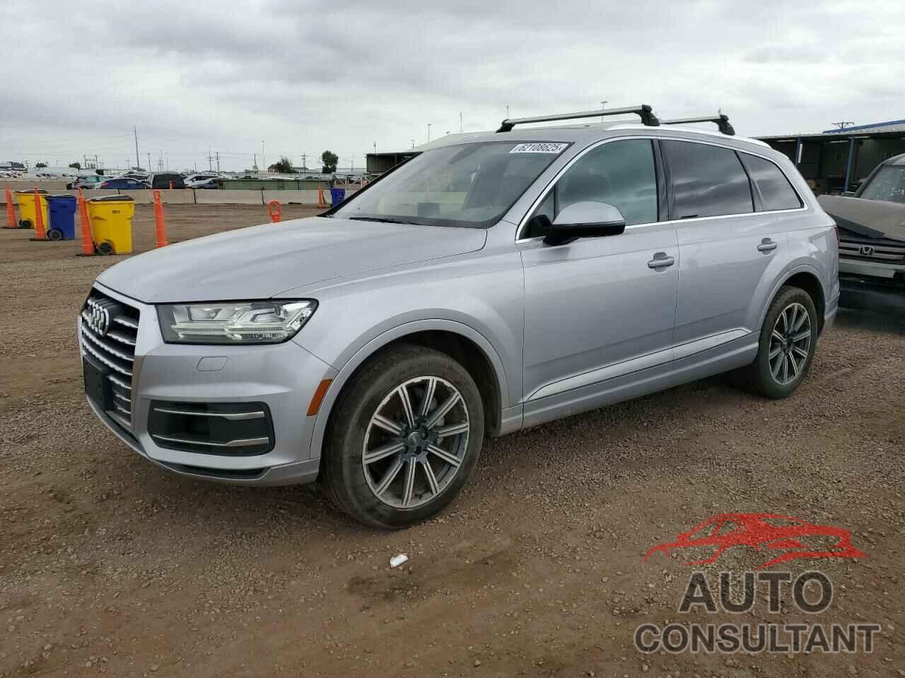 AUDI Q7 2017 - WA1LAAF76HD022619
