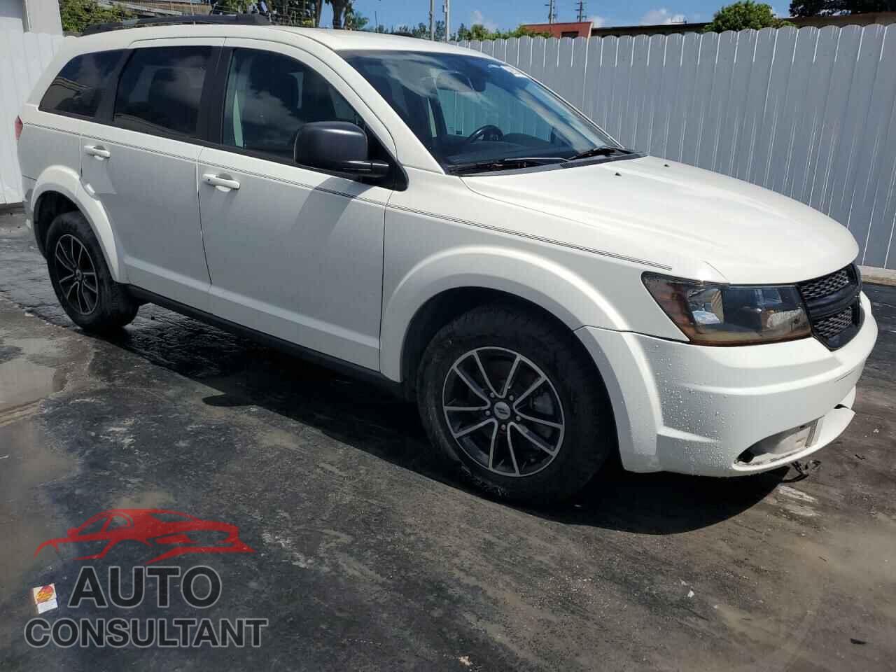 DODGE JOURNEY 2018 - 3C4PDCAB9JT445247