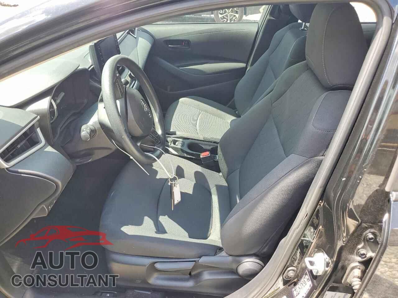 TOYOTA COROLLA 2022 - 5YFEPMAE3NP371136