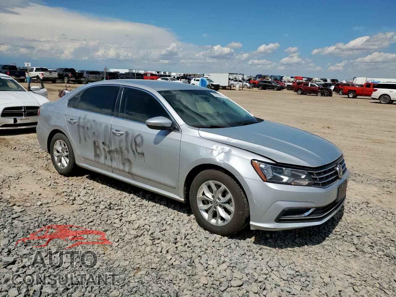 VOLKSWAGEN PASSAT 2017 - 1VWAT7A34HC004220