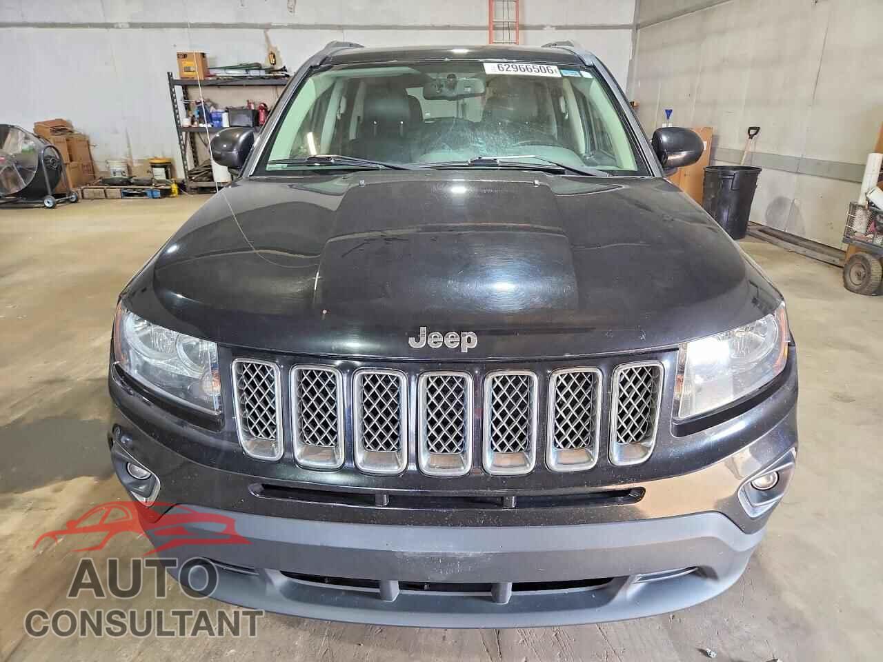 JEEP COMPASS 2017 - 1C4NJDAB8HD164160