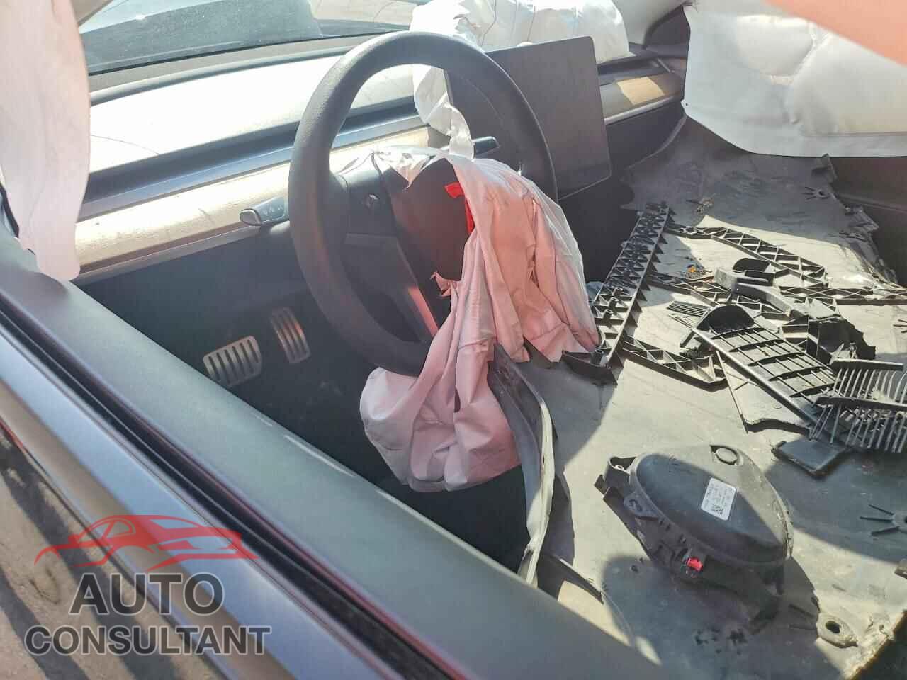 TESLA MODEL 3 2023 - 5YJ3E1EC3PF703630