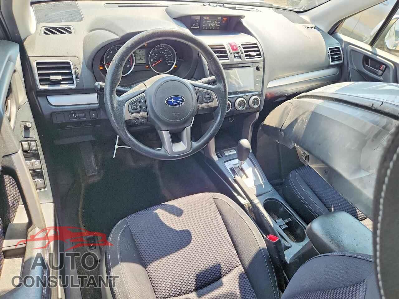 SUBARU FORESTER 2018 - JF2SJAEC0JH563696